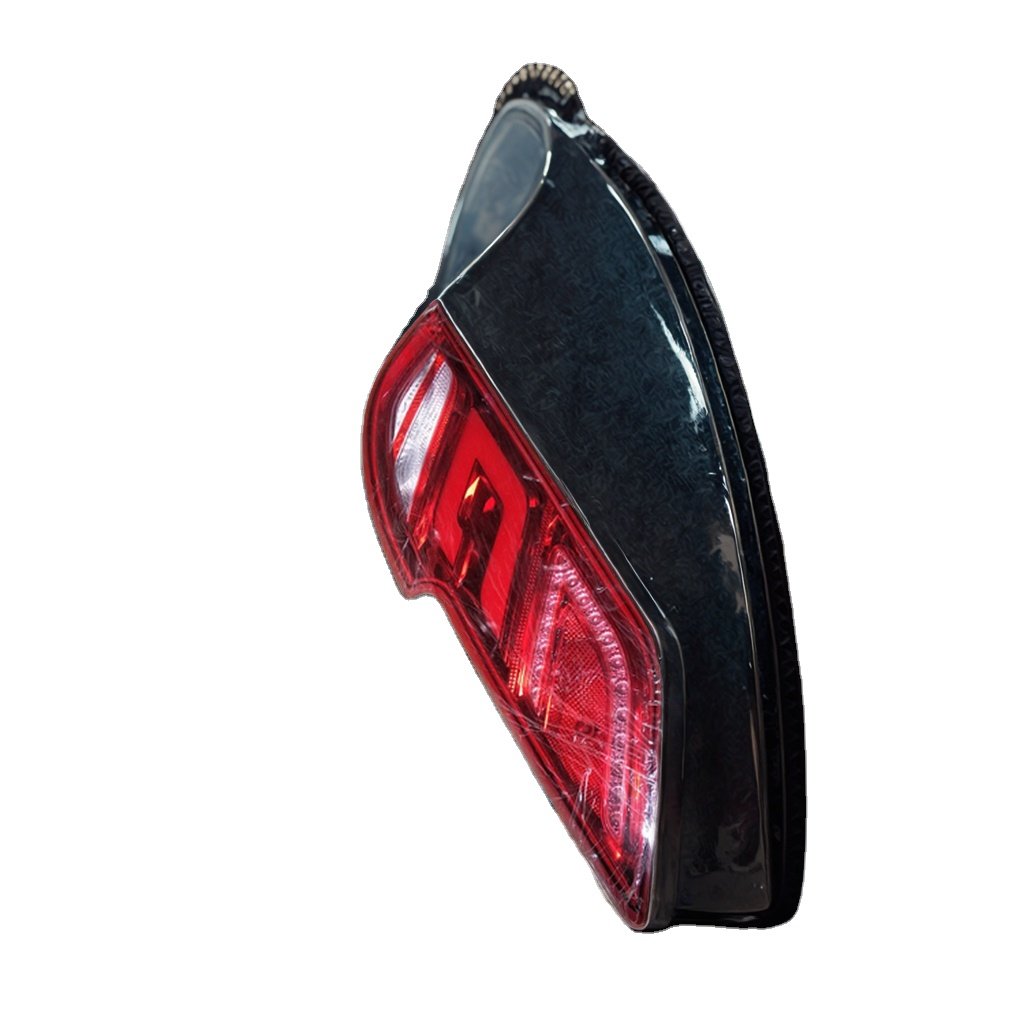 Good Quality Rear Light for Golden Dragon XML 6122 Parts Spare for Kinglong Bus Tail Lamp Body